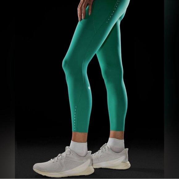 Lululemon Fast and Free High-Rise Tight/Leggings  25” pockets update sz 4 - Picture 6 of 15